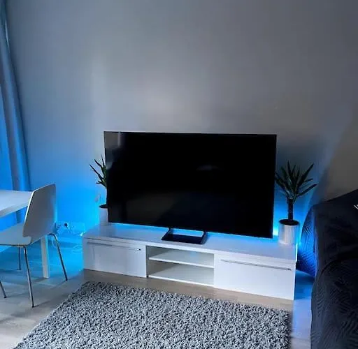 Moderni Yksioe Huippu Sijainnilla *